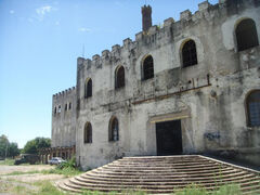 El Castillo de Cañuelas (ex fábrica Finaco)